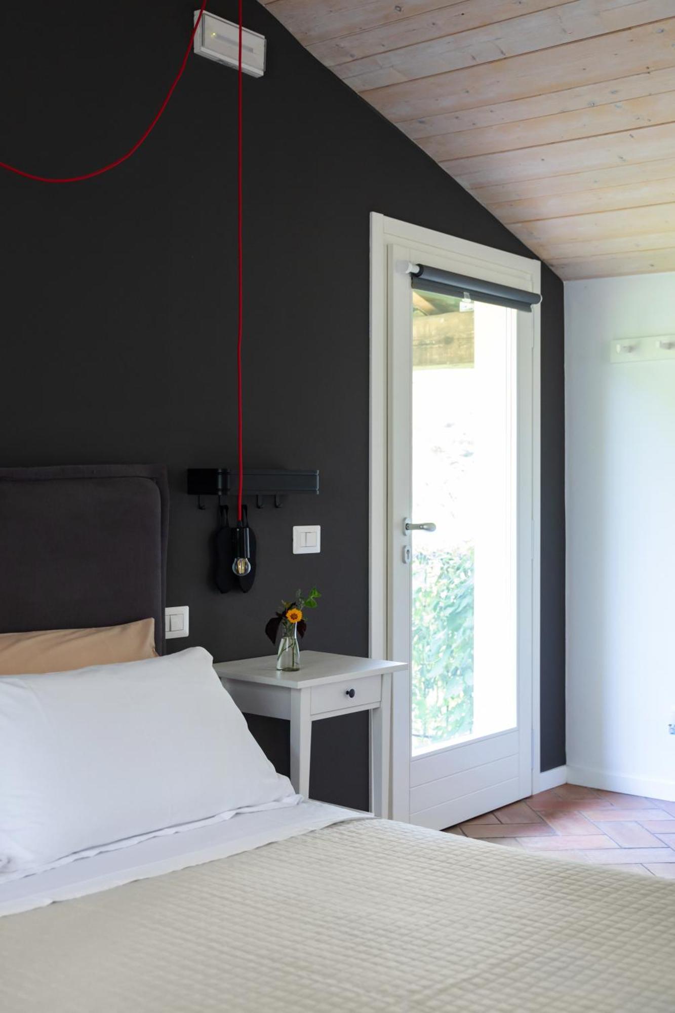 Agriturismo Biomatto アローナ エクステリア 写真